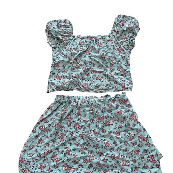 Three Pink Hearts Green Ruffled A-line Sundress - Picture 2 of 4